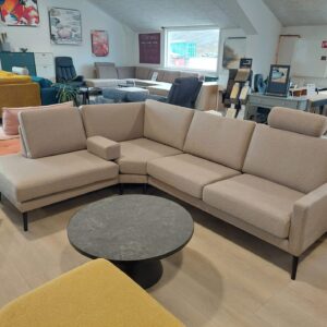 London Slim, Sofa med Hvilemodul til Venstre. Farve Lysbrun